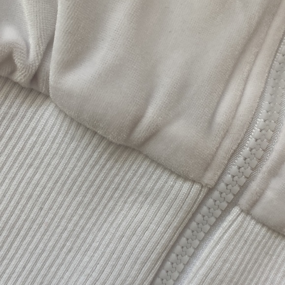 Hello Kitty Velour White Cropped Full Zip Hoodie - Picture 4 of 6